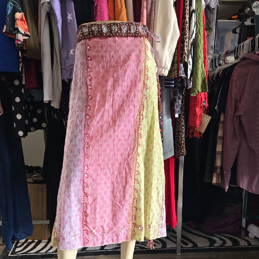 Vintage Skirt - Picture 2 of 6